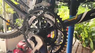 How To Service TruvativFSA ISIS Drive Bottom Bracket [upl. by Bennett460]