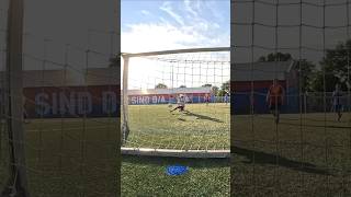 Goalkeeper ❤️ 🧲🧤 training gripmode goalkeeper fußball highlights [upl. by Oijile899]