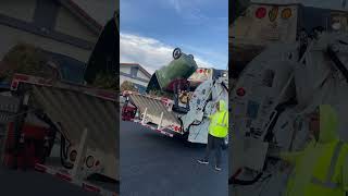 a sideload rearloader 🧐 garbagetruck garbagecollection greenwaste sanjose video [upl. by Trah]