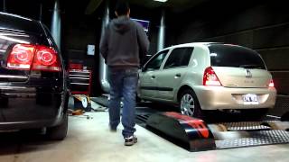 ChipRacing en 2011 Clio 2 12 [upl. by Nissy]