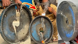 The Mechanic Crossed Bizarre Milestone By Exclusive Repaired The Gear Of A Concrete Mixer Machine [upl. by Nnaaras437]