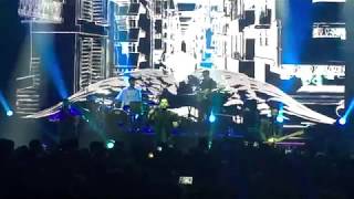 Icarus  Mashrou Leila  Ehdeniyat 2017 iPhone 6 Cam  Complete [upl. by Atekehs274]