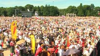 Poles throng for beatification of murdered priest [upl. by Arret980]