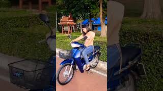 machine is in perfect condition moped [upl. by Sisco]