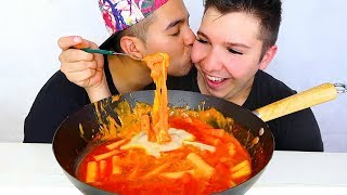 EASY CHEESY SPICY RICE CAKES 떡볶이 • Mukbang amp Recipe [upl. by Eetsud63]