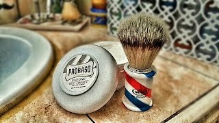 Come montare il sapone da barba [upl. by Gittle]