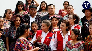 Letizia visita y avala la lucha contra la desnutrición en Guatemala [upl. by Joanne]