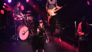 Brigitte Fontaine  Genre Humain Live au Palace [upl. by Almeeta]