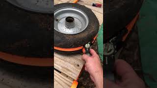 Inflate a tubeless tire thats off the rim Quick and Easy diy tubeless tireinflate [upl. by Leasia]