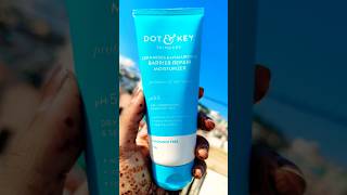 Dotampkey moisturizer ceramidesampHyaluronic barrier repair skincare review moisturizer shorts [upl. by Imac]