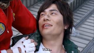 Tatsuhisa Suzuki Funny Scene on toukumei sentai gobuster returns vs doubutsu sentai go busters [upl. by Tine]