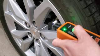 Reprogramming TPMS sensors on a GM vehicle using El50448 TPMS ReLearn Tool 2019 Chevy Impala [upl. by Annaillil]