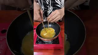 Bikin telur tornado bareng kak vigusgitano short shorts egg telur bahayasih viralvideo [upl. by Ecnerrot308]