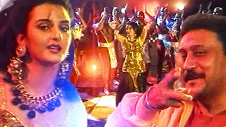 Jackie Shroff amp Farah Naaz Shooting Item Song  Film Chauraha 1994 [upl. by Erny272]