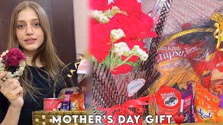 Mother’s Day Mama ko gift’s diye🎁🛍Zolish Vlogs [upl. by Galvin149]