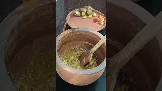 Handi Chicken Recipe  Mati Handi Chicken Curry  Clay Pot Chicken [upl. by Farrison658]