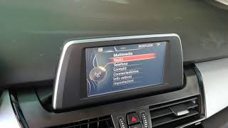 BMW Serie 2 Active Tourer con navigatore touch Screen [upl. by Deanna]