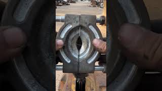 Chuck bearing puller goodtoolsshare practicaltools repairtools bearingremoval [upl. by Uba]