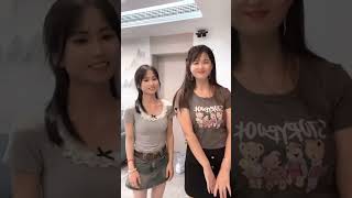 和小迷妹来了🤣🤣🤣 最美笑容 dance beautifulmusic 笑容治愈系 美丽 翻唱 美丽笑容 漂亮 [upl. by Brothers489]