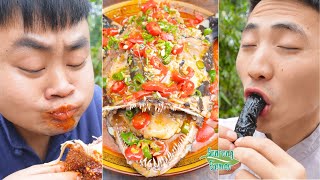 Anglerfish with Spicy Chili amp Spicy Squid Sausage  TikTok Funny Mukbang  Songsong and Ermao [upl. by Arodal93]