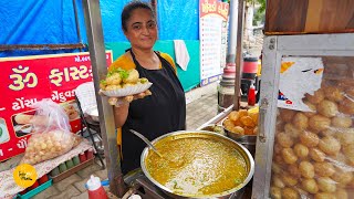 Ahmedabad Hardworking Lady Selling Ragda Panipuri With 5 Different Flavours Of Water Rs 30 Only😱 [upl. by Ecneitap]