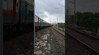 EOG Sound  12222 Pune Duronto Express indianrailways train youtubeshorts trendingshorts [upl. by Nnael]