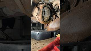 How to change Rear Differential Cover in 60 seconds foryou explore reels explorepage ford [upl. by Kiona]