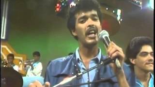 ALEX BUENO video 80s  Piel Canela  MERENGUE CLASICO [upl. by Adrell]