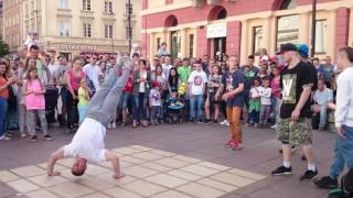 Amazing street performers in Warsaw [upl. by Nonnek]