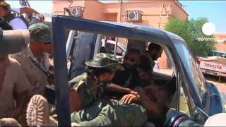 Heavy fighting in Gaddafi strongholds in Libya [upl. by Ardine]