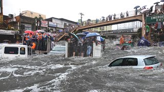 Mass evacuation in the Philippines The river embankment broke floods submerged Aurora Province [upl. by Thorlay]