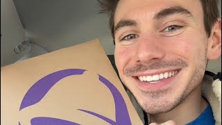 New Taco Bell Cheesy Chicken Crispanada Box Review tacobell foodreview fastfood mukbang food [upl. by Uoliram]