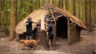 Building a Medieval Roundhouse  Thatching the Roof  Bushcraft Shelter PART 8 [upl. by Cut738]