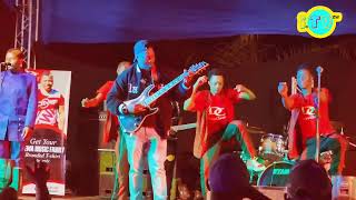 Matthew Perego Surprised Peter Moyo Achivhura Hombe paStage ne Lead Guitar🎸 NON STOP💥💥🎸 [upl. by Clyte]