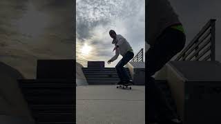 Backside 180 and a fakie Nosegrind [upl. by Mills699]