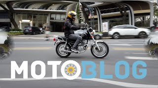 Test Ride Suzuki GN 125 F  ¿Una leyenda viviente  Motoblogcom [upl. by Areid]