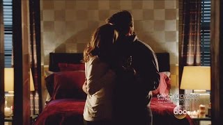 Castle 7x20 End Scene quotSleeperquot Castle Beckett Kiss  Martha Alexis with Castle [upl. by Ahsas]