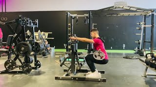 Beintraining Squats 57 Kniebeuge mit dem ATX Legmaster [upl. by Anallese]