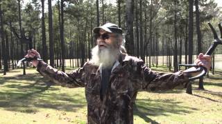 Funny Uncle Si unedited explains how to rattle in a deer [upl. by Phillip932]