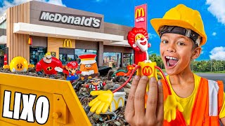 ENTRAMOS NO LIXAO DO MC DONALDS E ACHAMOS TODOS OS BRINQUEDOS [upl. by Varhol875]