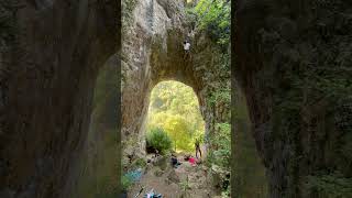 The Lime Arch 6b ⭐️⭐️⭐️ Reynards Arch  Dovedale [upl. by Brantley736]