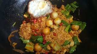 Maggi Goreng Berempah Guna Serbuk Cili Dan Rempah Kari [upl. by Gundry890]