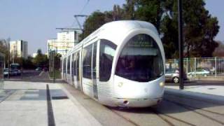 Lyon Citadis 302  Tramway T4 en essais arrivant à Hôpital Feyzin Vénissieux [upl. by Iblok]