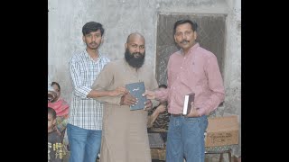 Free Holy Bibles distribution in Khaliq Nagar Lahore city By Evangelist Javed Alam [upl. by Lancey]