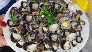 How To Make Delicious Fried Fresh Clams  Primitive Cooking And Eating Fresh Clams [upl. by Ellevart673]