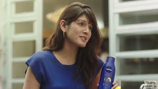 NIVEA Firmador Q10  Vitamina C [upl. by Lenox844]