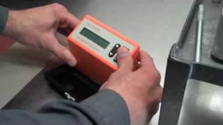 Elcometer 406 Glossmeter Calibration Tutorial [upl. by Parrish]