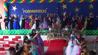 Apresentação dos alunos do 5º ano  Formatura 2017 [upl. by Aikenat423]