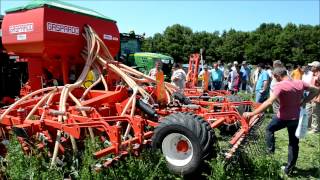 TCampF 2015  Atelier semis direct sur couvert semoir Gaspardo [upl. by Jephthah]