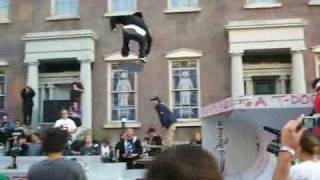 MikeMo Hardflip  Downtown Showdown [upl. by Anaet199]